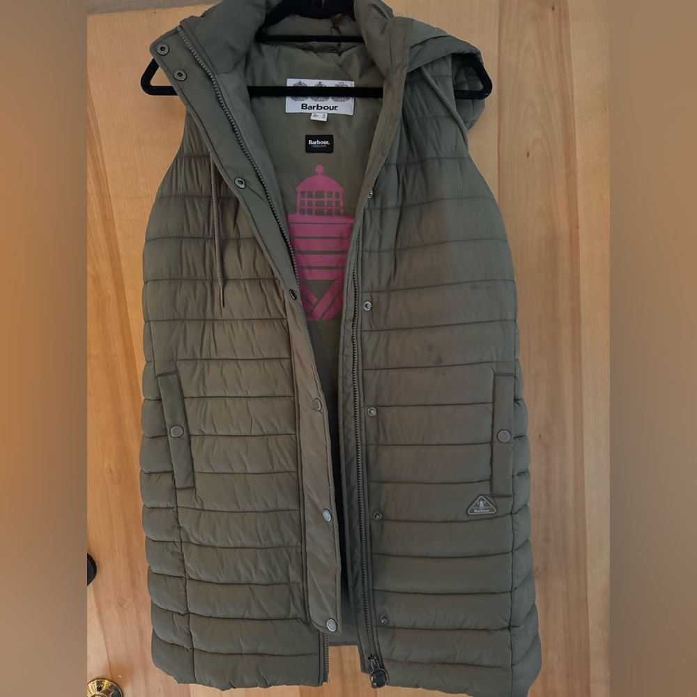 Women’s Barbour vest with hood / Olive green / US size 6